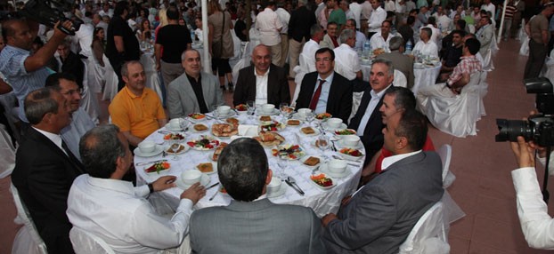 AFRİKA İÇİN ANLAMLI İFTAR