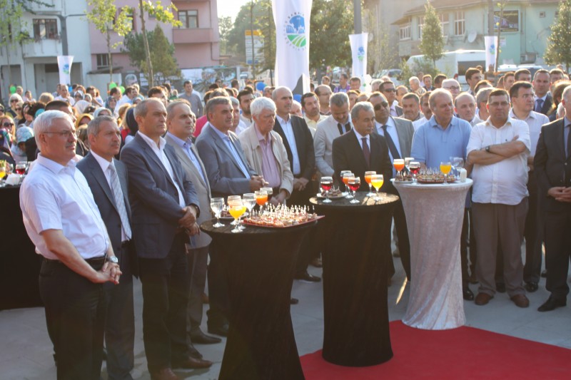 Ofis Sanat Merkezi Açılışı Yoğun Katılımla Yapıldı