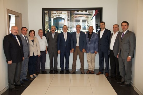 İki Kardeş Kurum Bir Arada