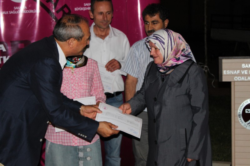 Ferizli'de İşletmelerde Hijyen Eğitimi Sertifikaları Dağıtıldı