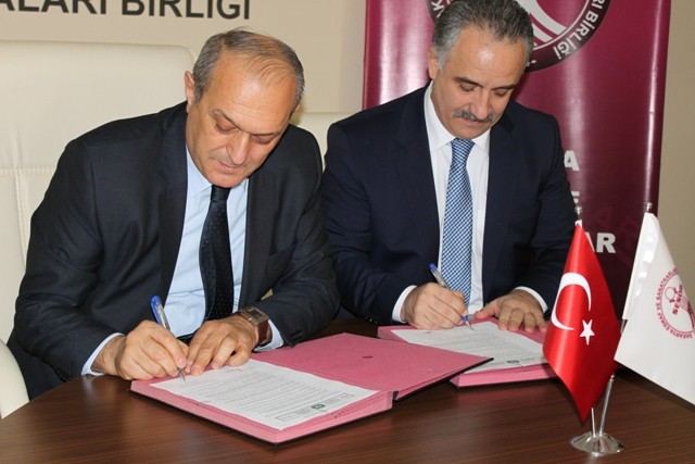 Her ayın 15'i 