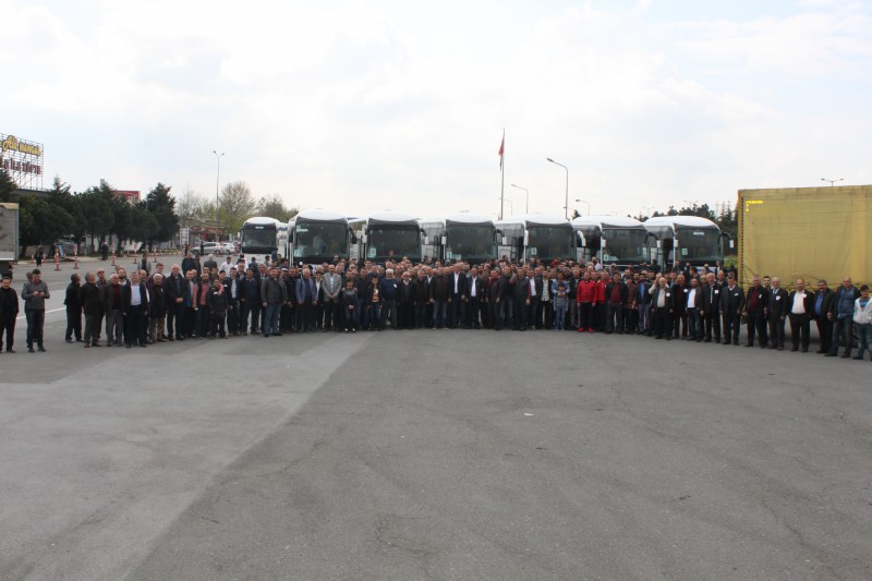SAKARYA OTO SANATKÂRLARI ESNAF ODASI ÜYELERİNDEN İSTANBUL ÇIKARTMASI