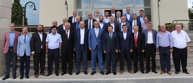 SESOB AİLESİNDEN SAKARYA VALİSİ İRFAN BALKANLIOĞLU' NA HOŞGELDİN ZİYARETİ