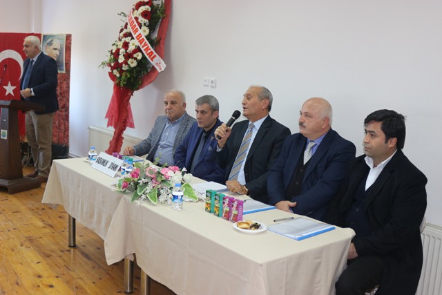 Hendek Berberler ve Kuaförler Esnaf ve Sanatkarlar Odası’nın Olağan Genel Kurulu gerçekleştirildi.