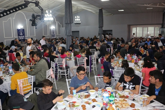 SESOB'TAN GELENEKSELLEŞEN ANLAMLI İFTAR