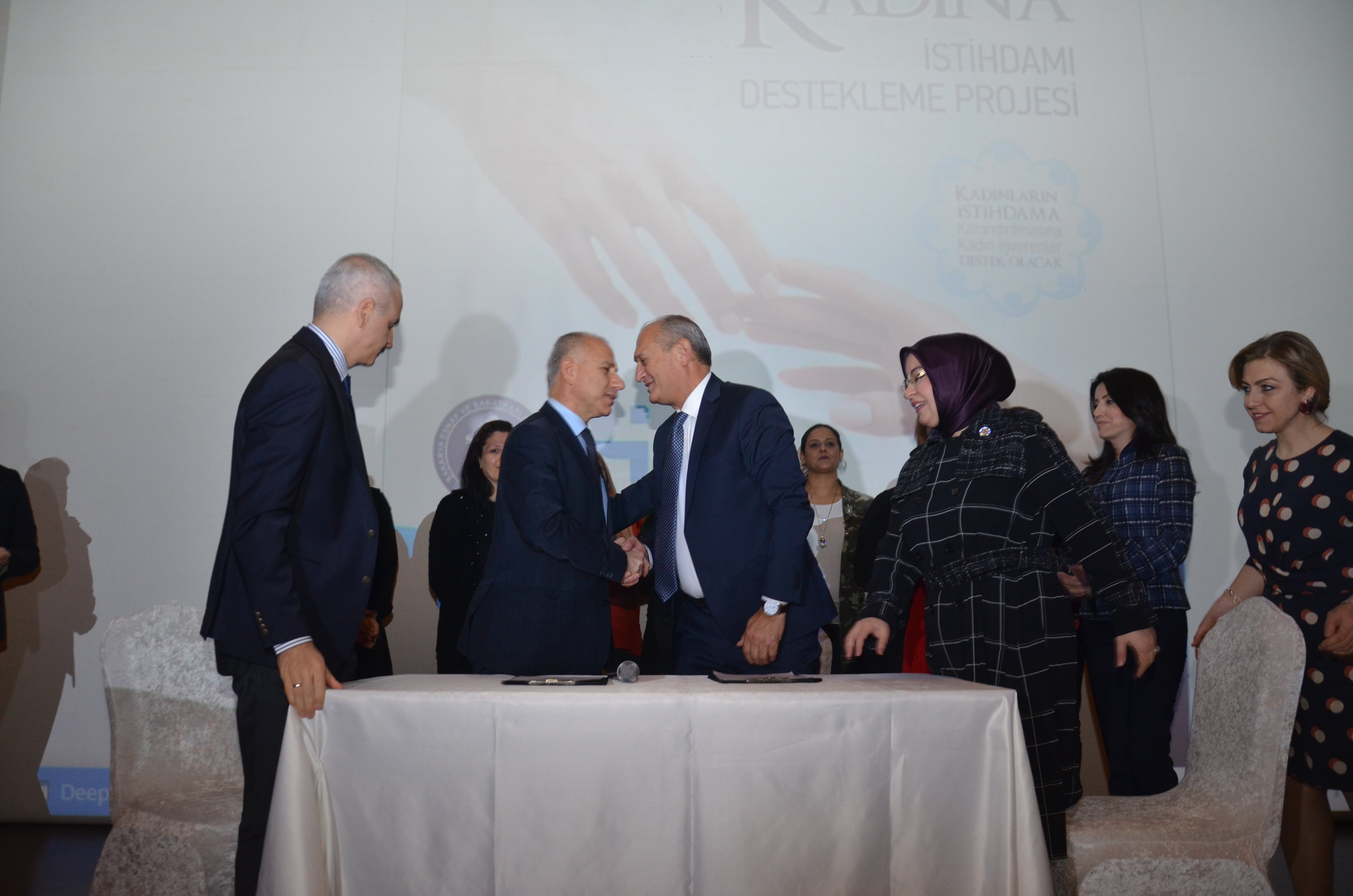 ''KADINDAN KADINA'' PROJESİ PROTOKOL İMZA TÖRENİ