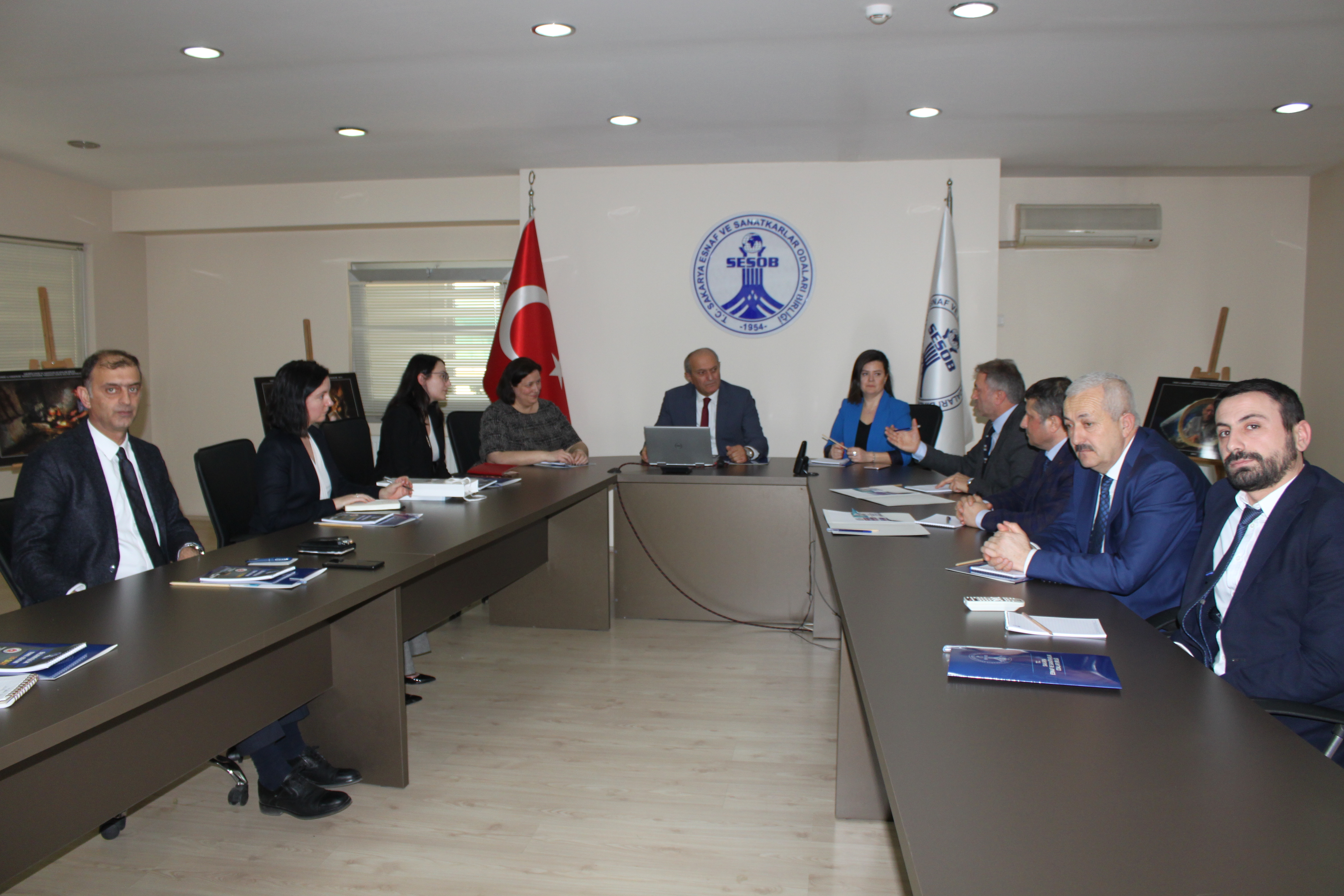 ABD BAŞKONSOLOSU DARIA DARNELL ZİYARETİ