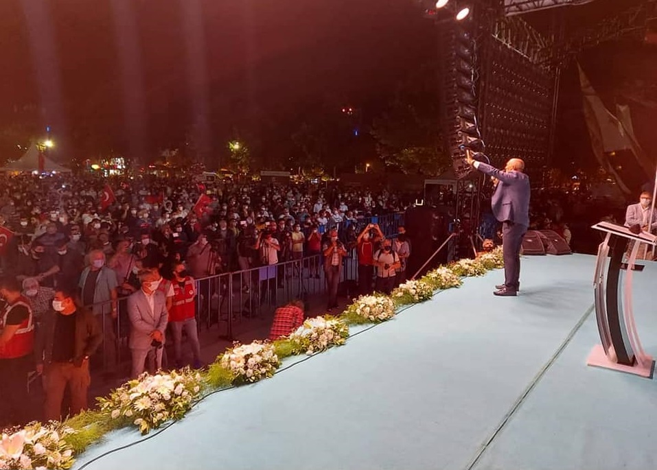 15 TEMMUZ DEMOKRASİ VE MİLLİ BİRLİK GÜNÜ, DEMOKRASİ MEYDANINDA KUTLANDI