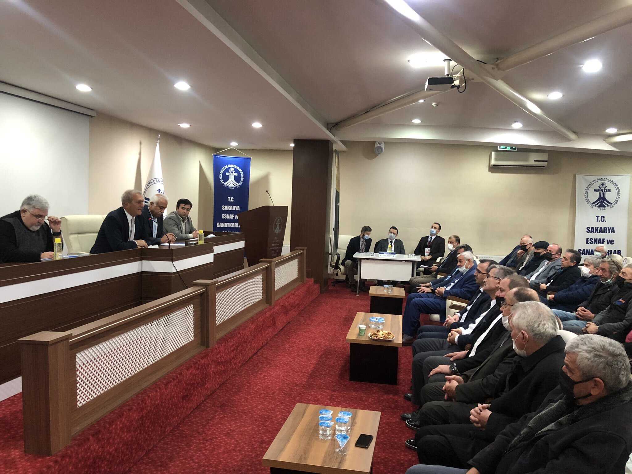 2 Odada Kongre Yapıldı